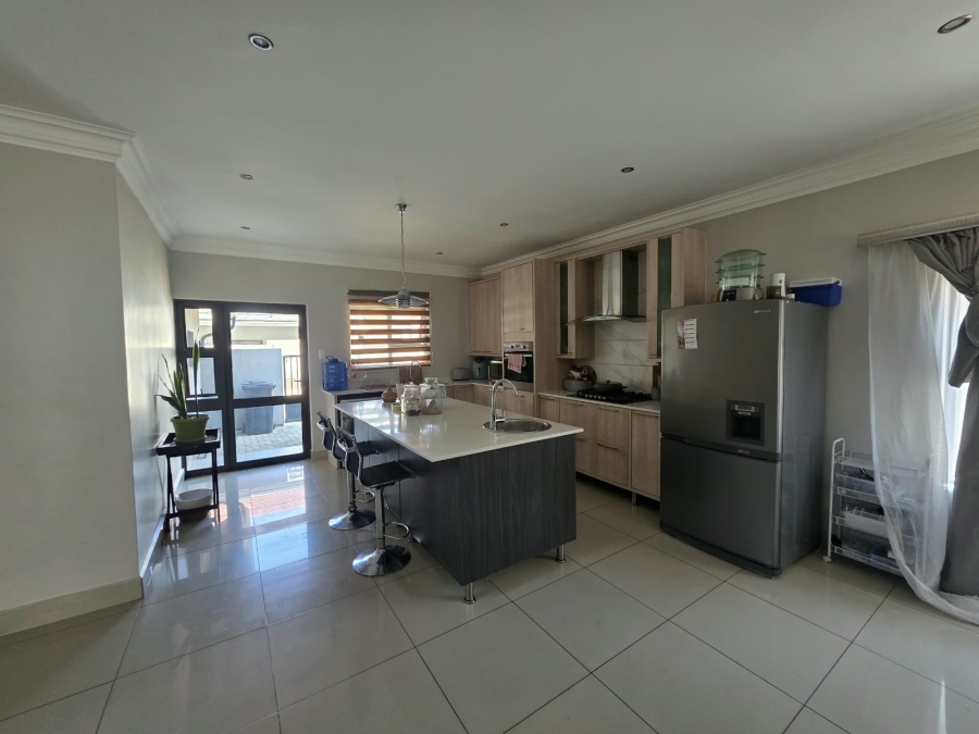 3 Bedroom Property for Sale in Wild Olive Estate Free State